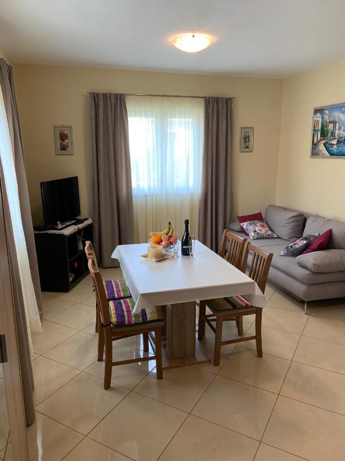 Apartment "Onkel" Шибеник Экстерьер фото